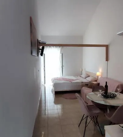 Studio Lavica & Perun Podstrana