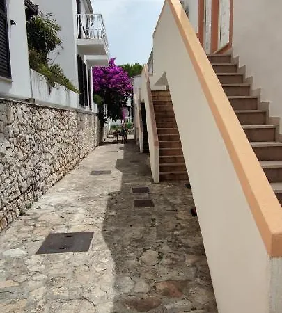 Studio Lavica & Perun Appartement *