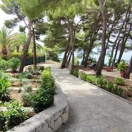 Studio Lavica & Perun Podstrana